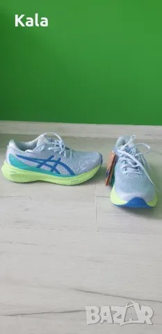 Маратонки asics