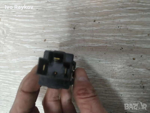 Реле , Subaru , MITSUBA FR-3301 , снимка 2 - Части - 52672535