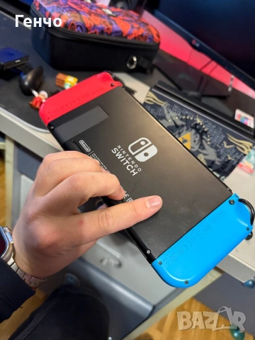 Nintendo Switch V2+ много аксесоари., снимка 4 - Nintendo конзоли - 53103925