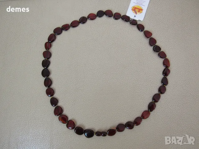 Дамско колие-кръг от първокласен балтийски кехлибар