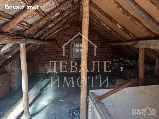 Продава се вила в гр. Русе, област Русе в Касева чешма , местността „ Карамлийка“, снимка 11 - Вили - 51641138