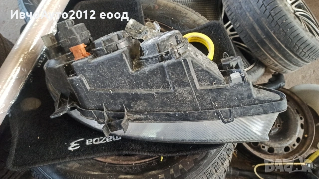 Фар ляв оригинален 7701047184 Renault megane рено меган, снимка 4 - Части - 53197149