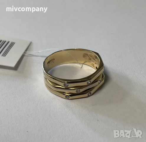 Златен пръстен 3.96гр., снимка 3 - Пръстени - 48804018