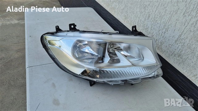 Десен фар Mercedes Sprinter халогенен година 2025 код A9109060100