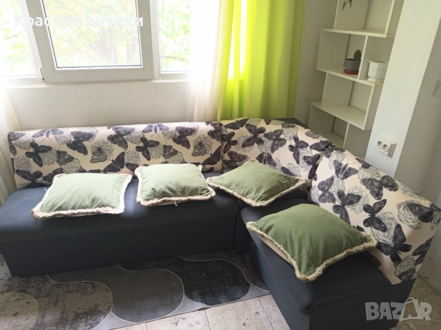 Красив ьглов с подарьк вьзглавници, снимка 6 - Дивани и мека мебел - 53210081