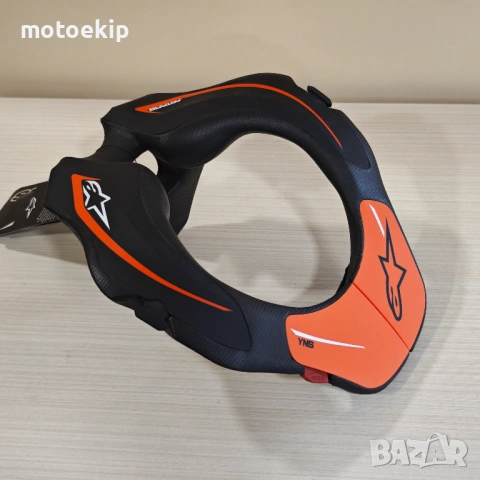 Детска протекторна яка ALPINESTARS NECK SUPPORT BLACK/ORANGE - ЧИСТО НОВА Цена в магазините 270лв