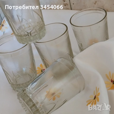 Стъклени чаши от 80те години. , снимка 3 - Чаши - 51083543