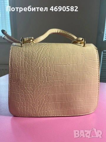 Бежова чанта от еко кожа, снимка 3 - Чанти - 53046179