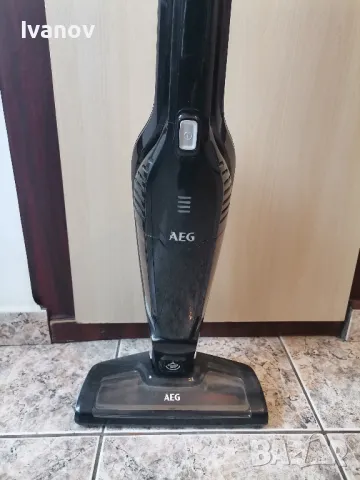 AEG Прахосмукачка за части.