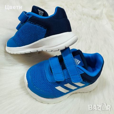 Маратонки Adidas, снимка 2 - Детски маратонки - 45191257