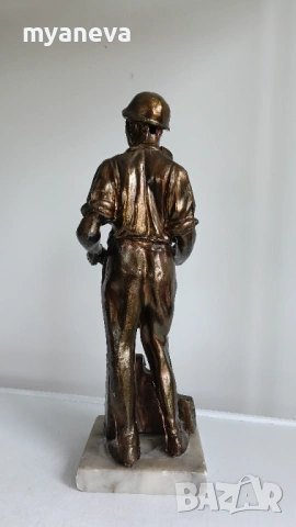 "Колхозник", бронзова, стара статуетка от СССР. , снимка 10 - Статуетки - 54183906