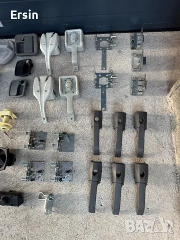 Оригинални дръжки и части за Каравани и Кемпери, снимка 2 - Къмпинг мебели - 50087232