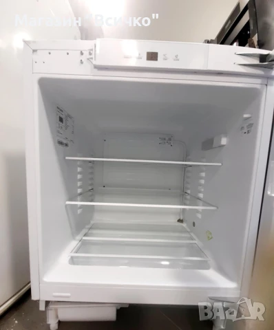 Хладилник за вграждане Exquisit UKS141-V-FE-010F, 138 литра, снимка 2 - Хладилници - 50794085