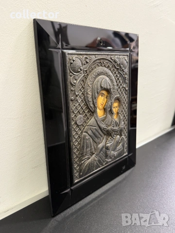 Сребърна икона - Богородица с Младенеца. №8100, снимка 2 - Антикварни и старинни предмети - 54193967