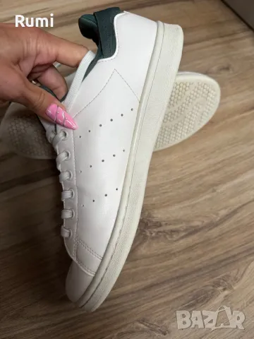 Оригинални кожени кецове ADIDAS STAN SMITH ! 44 н, снимка 10 - Кецове - 48449212