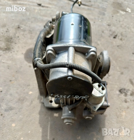 Компресор въздушно окачване Land Rover Range Rover sport L320, снимка 2 - Части - 53931420