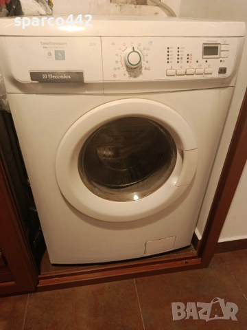 Пералня със сушилня ELEKTROLUX, снимка 5 - Перални - 54091028
