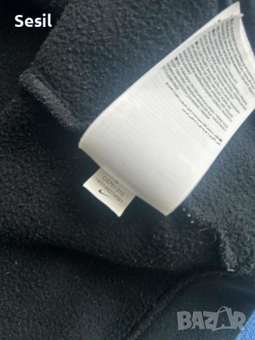 Оригинален елек Найк, снимка 4 - Спортни дрехи, екипи - 54159506