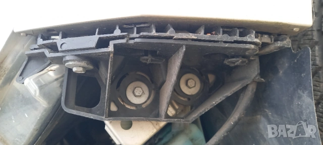 Ляв водач предна броня Peugeot 308