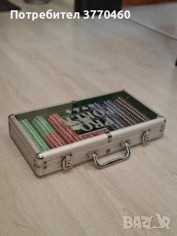 Покер комплект 300 чипа , снимка 2 - Други игри - 54244592