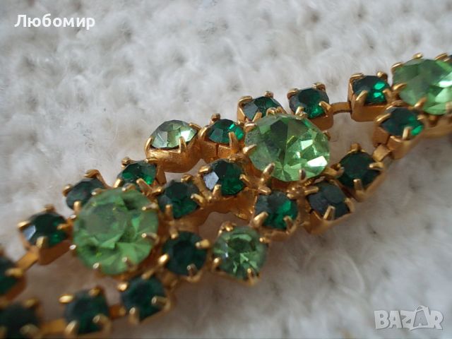 Красива гривна Зелени камъни, снимка 5 - Колекции - 45781488