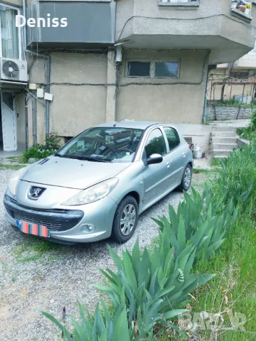 Peugeot 206 Plus 1.4 i. 75 hp, снимка 6 - Автомобили и джипове - 47112521