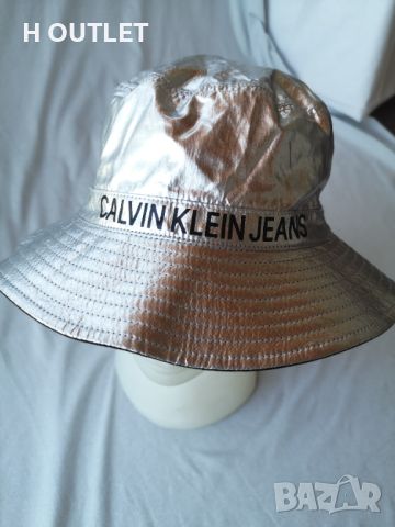 Оригинална шапка тип идиотка CALVIN KLEIN OS /508/, снимка 1 - Шапки - 46500686