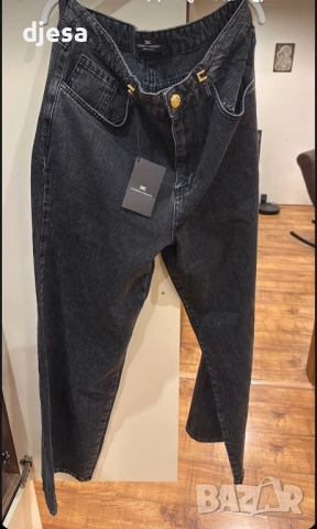 Дънки с широк крачол