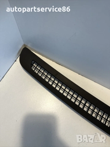 Предна лайстна за Jeep Grand Cherokee 3.0 Crd (2012), снимка 3 - Части - 53512172