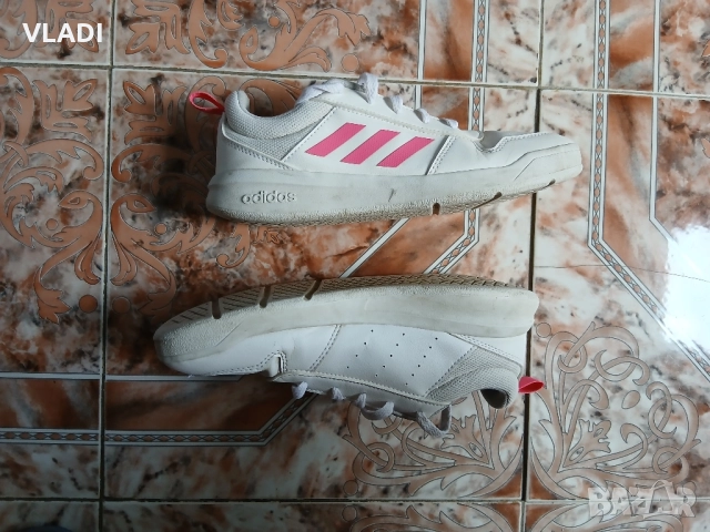 Маратонки Адидас, снимка 2 - Маратонки - 39477059