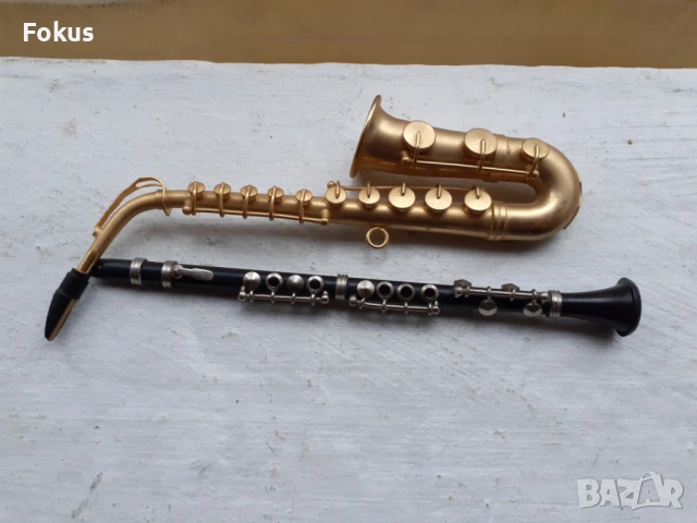 Лот от две музикални фигури тромпет и кларинет -сувенири