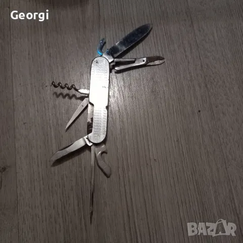 джобни ножове металният е полски Gerlach зеленият български