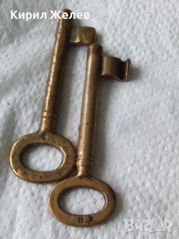 Два стари ключа 52840, снимка 2 - Антикварни и старинни предмети - 52891193