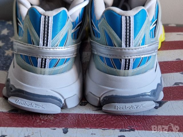 REEBOK, 39.5 номер, като нови , снимка 5 - Маратонки - 45342774