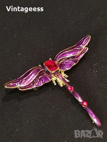 fascinating dragonfly brooch, интересен брошка със стрекоза  , снимка 1 - Други - 47870108