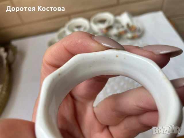 Красиви 12 пръстена от Англия от костен порцелан с рози , снимка 8 - Антикварни и старинни предмети - 53701848