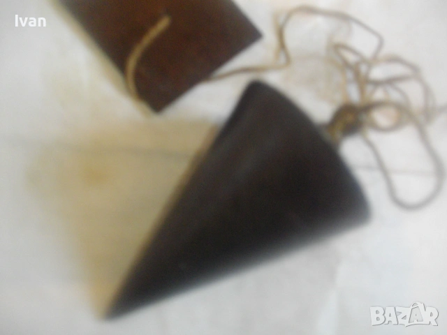 ОРИГИНАЛЕН МЕСИНГОВ СТРОИТЕЛЕН ГОЛЯМ ОТВЕС С КАНАП И ДЪРЖАЧ СТАРО КАЧЕСТВО НЕМСКИ ПРОФЕСИОНАЛЕН, снимка 8 - Други инструменти - 54196709