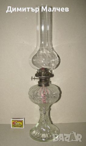 Изящна стара настолна стъклена газена лампа, запазена действаща чиста, снимка 3 - Антикварни и старинни предмети - 46452626