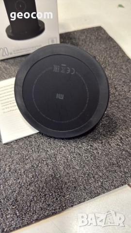 Xiaomi Mi 20W Qi Стойка и безжично зарядно устройство за бързо зареждане, снимка 4 - Безжични зарядни - 52627242