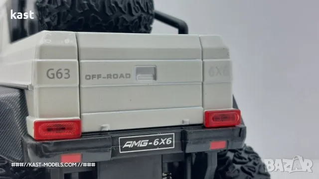 Mercedes G63AMG 6×6 Special-C 1/24, снимка 8 - Колекции - 48929695