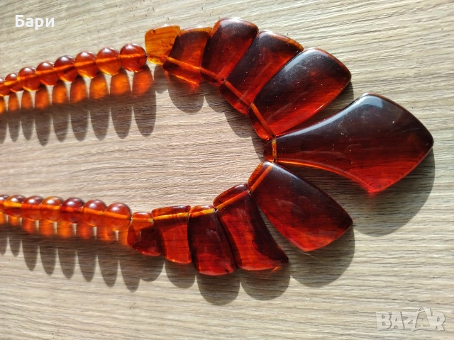 Красив гердан от кехлибар 3, снимка 4 - Колиета, медальони, синджири - 53614352