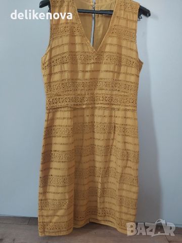 Max Mara. Original. Size M , снимка 5 - Рокли - 46558575