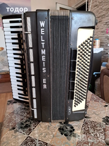Велтмайстер с5 , снимка 2 - Акордеони - 54174687