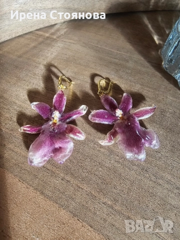 Обеци с естествен цвят на орхидея , снимка 3 - Обеци - 52387375