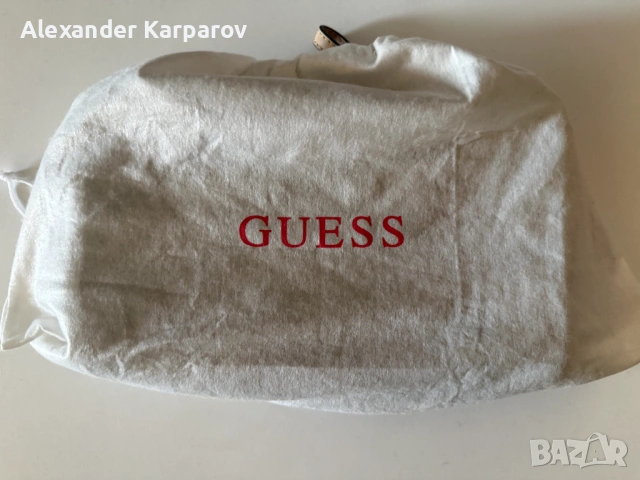 Guess дамска чанта - оригинал, с калъф, отлично състояние