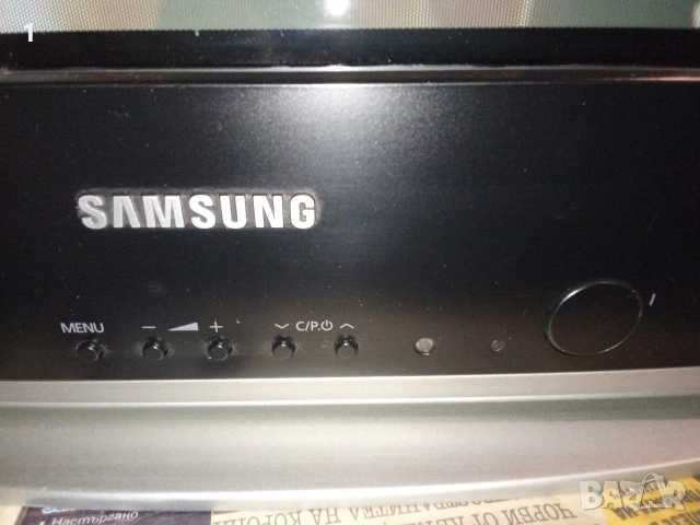 Телевизор Samsung , снимка 4 - Телевизори - 54024345