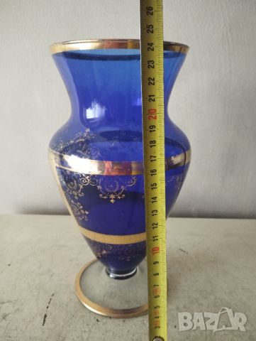 Стъклена ваза Бохемия, снимка 3 - Други ценни предмети - 45235365