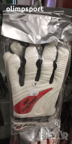 вратарски ръкавици мах нови , снимка 1 - Футбол - 45471424