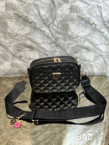чанти GUESS MOON 💫 23 cm x 16 cm , снимка 10 - Чанти - 51699778