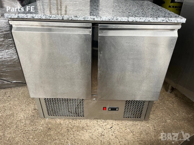 Хладилна маса с гранит пицарска професионална profesionalna hladilna masa s granit, снимка 2 - Обзавеждане на кухня - 53358321